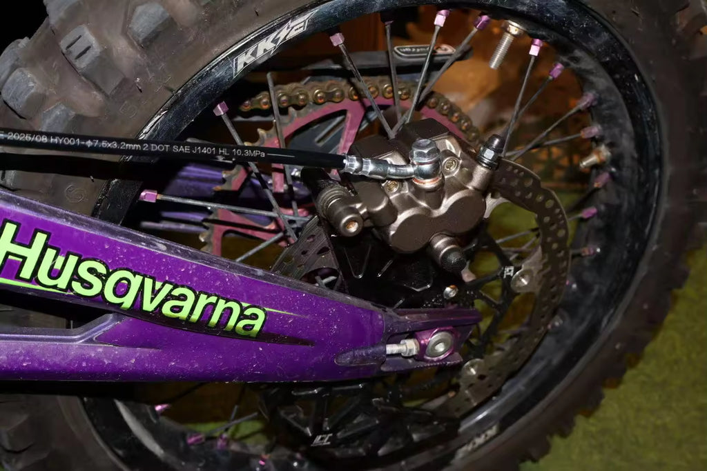 Lbx Ultra Rear Brake Kit includes rotor and mount